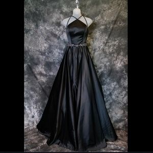 Vienna - V-7812 - Black - Size 2